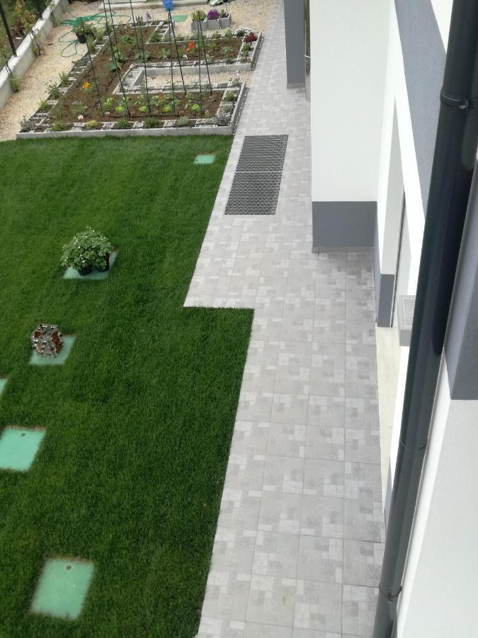 Alessietto Apartment Verona Luaran gambar